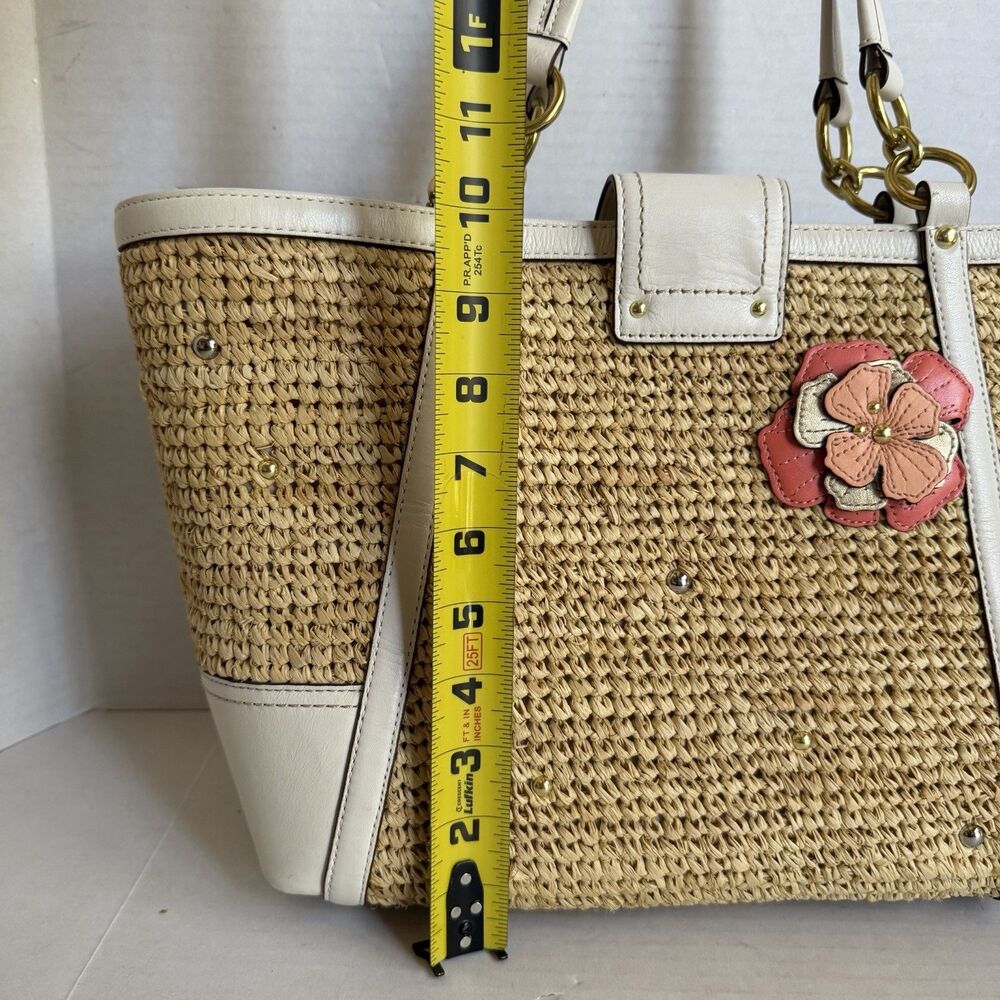 Coach Hampton Floral Applique Straw Weekend Coral White Tote Shoulder Bag 19347 - Picture 5 of 16